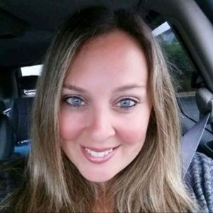 Meet your Posher, Carolyn